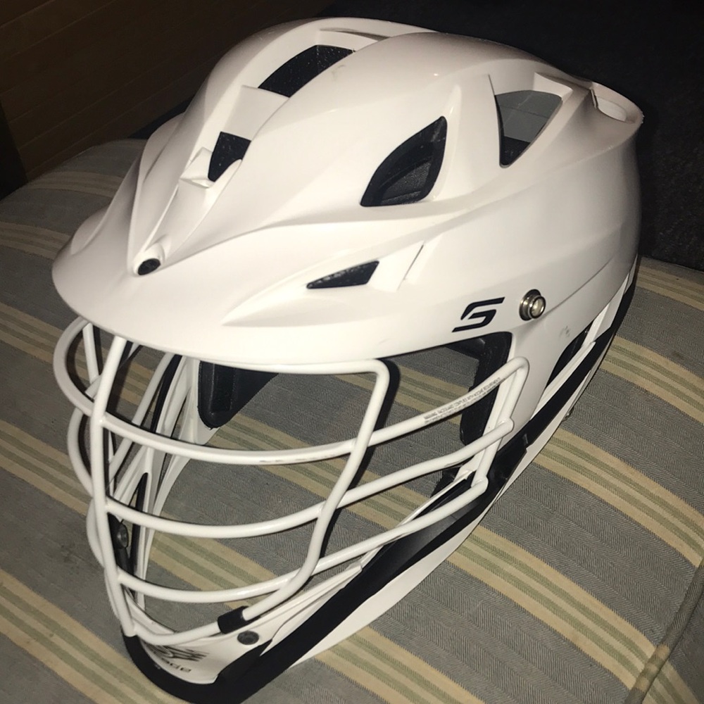 White Cascade S